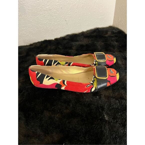 Talbots printed floral buckle flats 9.5 abstract - Picture 1 of 5